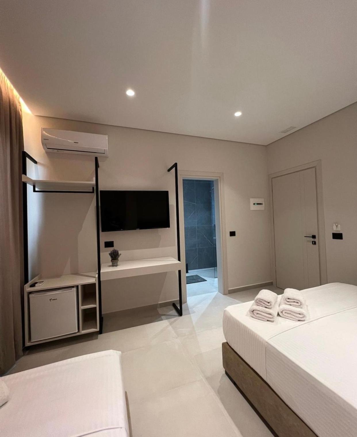 Astoria Rooms Sarandë Exterior foto